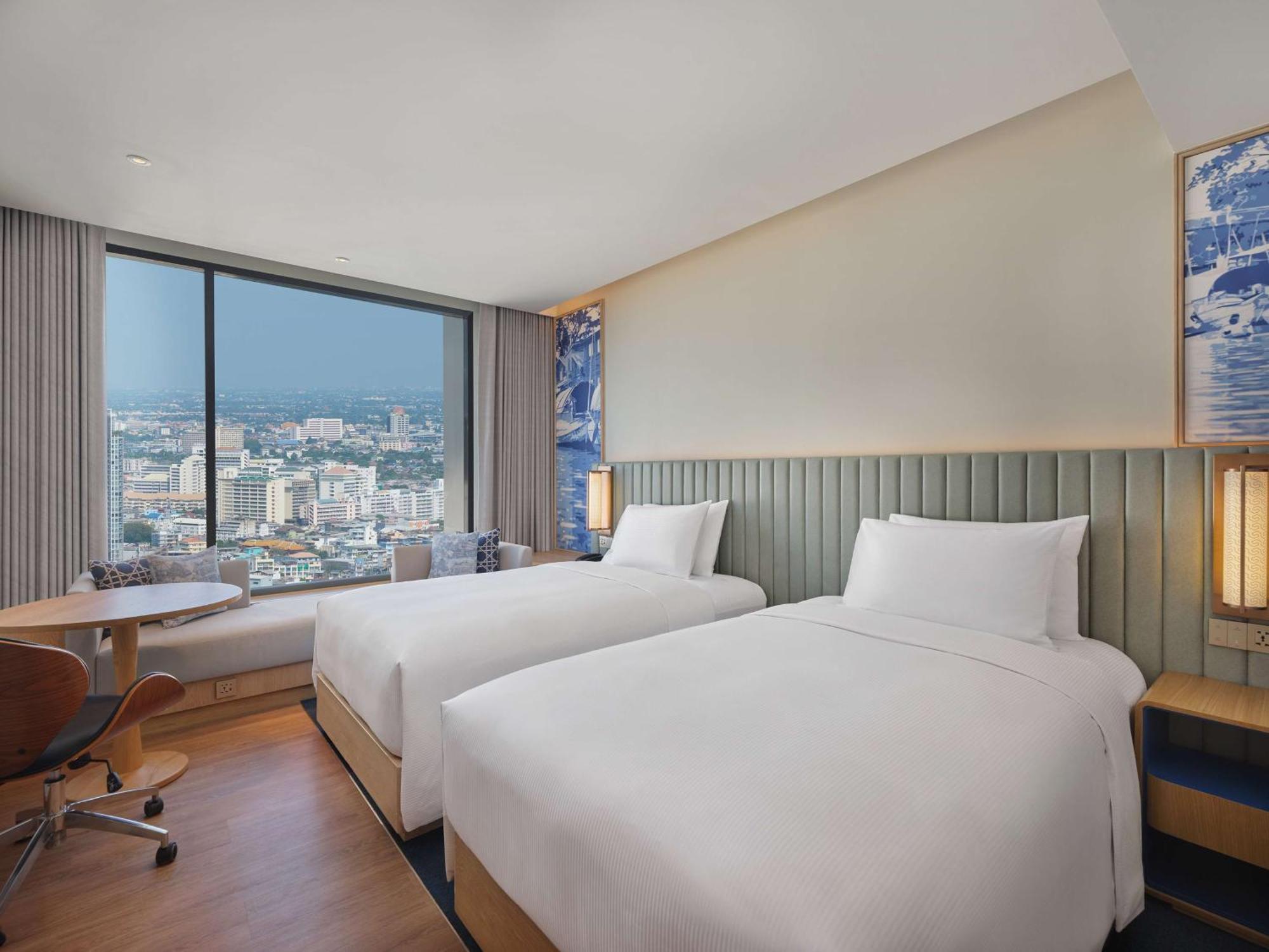 Hilton Garden Inn Bangkok Riverside Eksteriør bilde