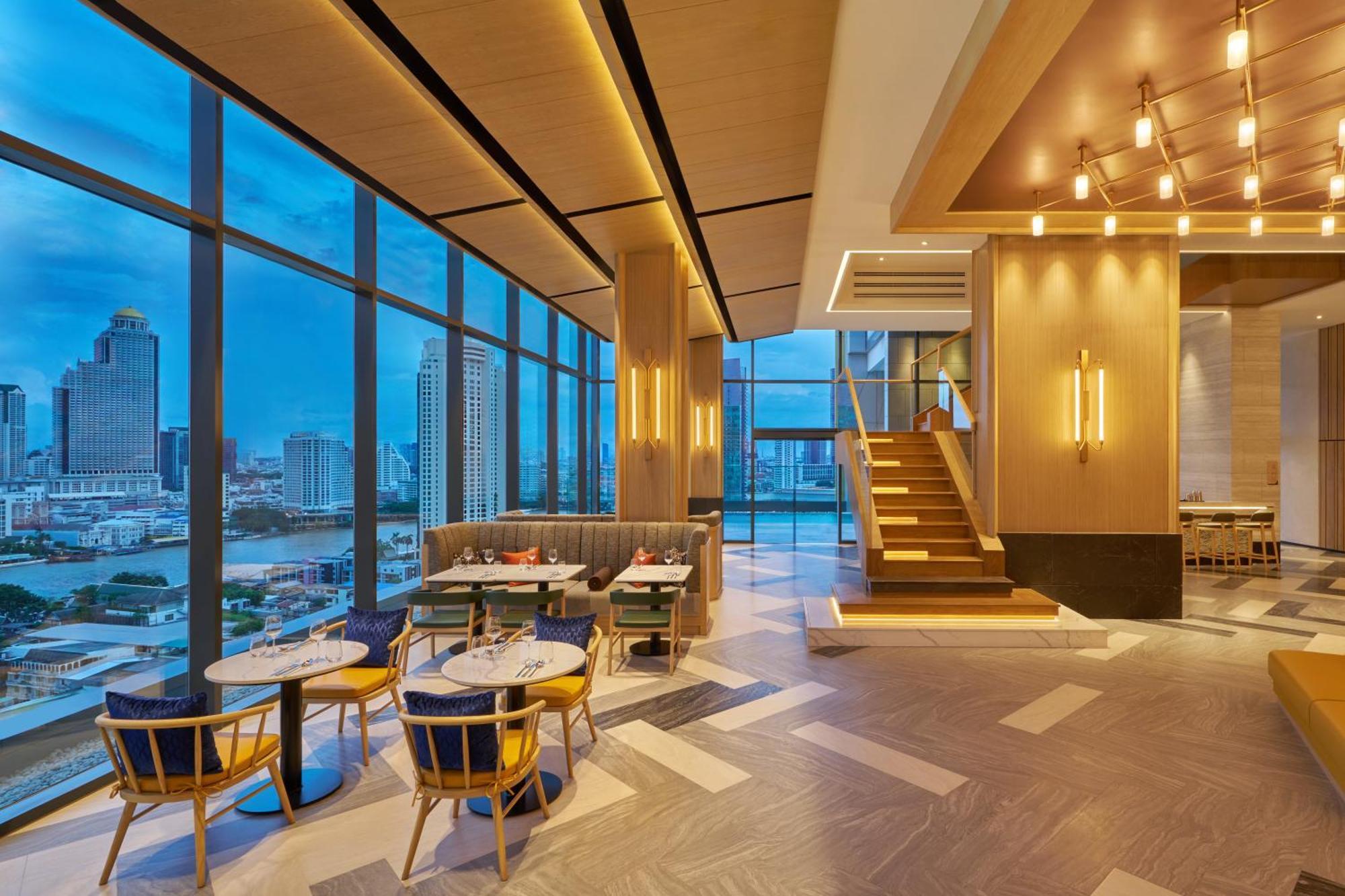 Hilton Garden Inn Bangkok Riverside Eksteriør bilde