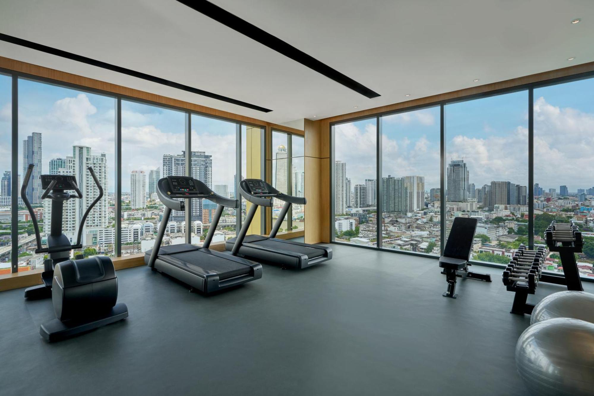 Hilton Garden Inn Bangkok Riverside Eksteriør bilde